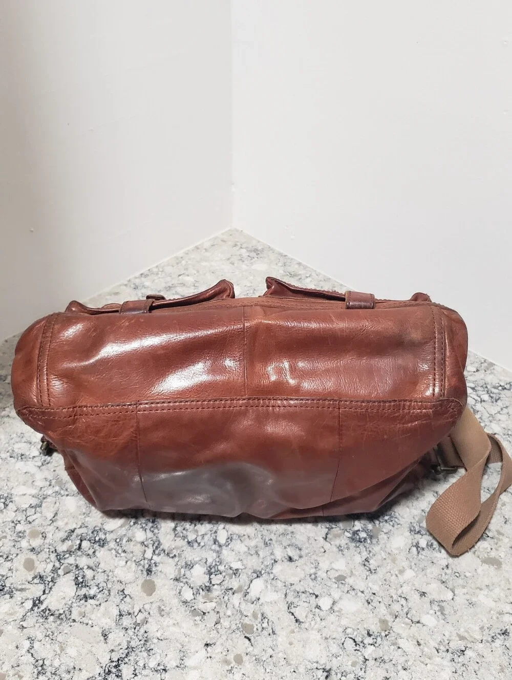 Fossil Vintage 'Estate' Brown Leather Messenger Shoulder Bag